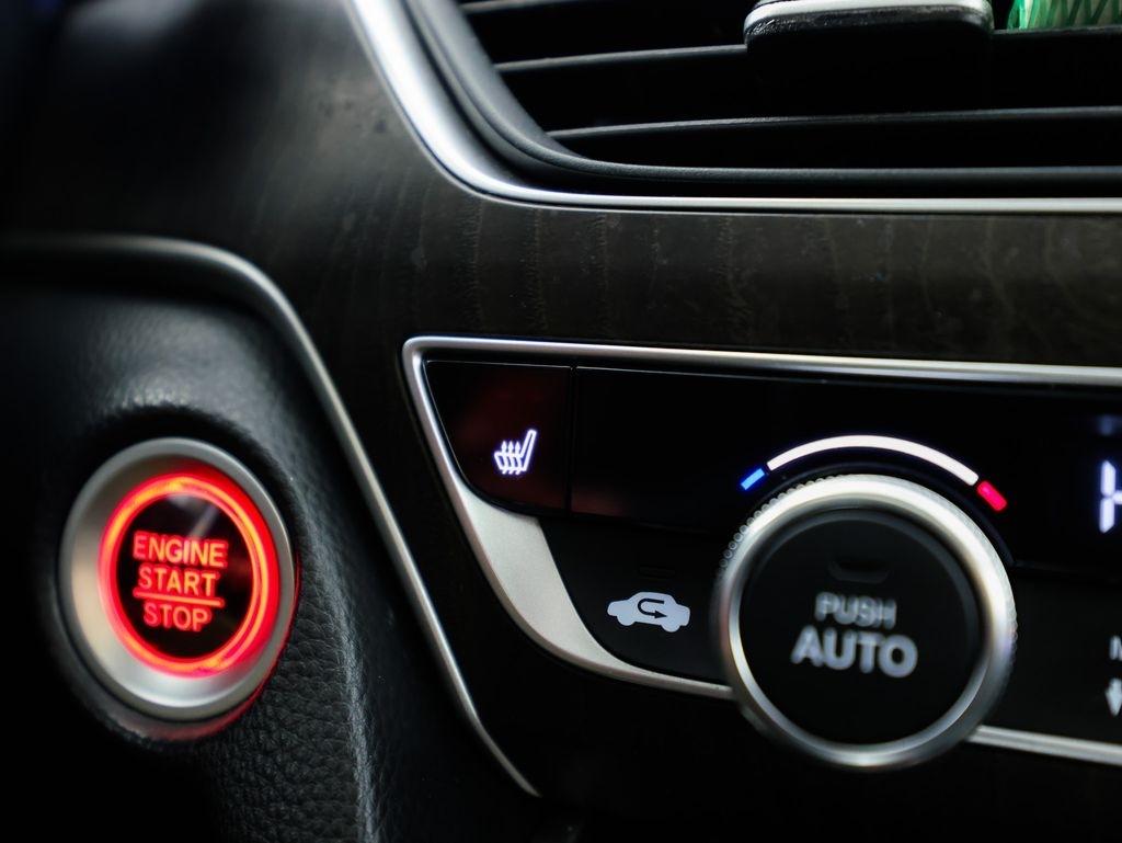 Honda Accord Sedan EX-L Navi 2.0T Auto 2018