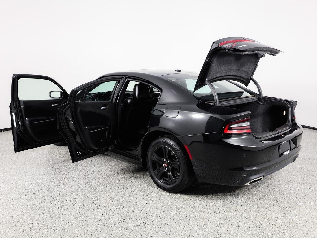 Dodge Charger SXT RWD 2022