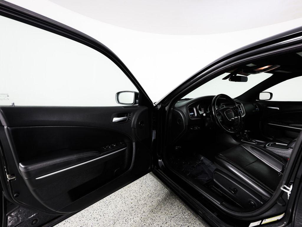 Dodge Charger SXT RWD 2022