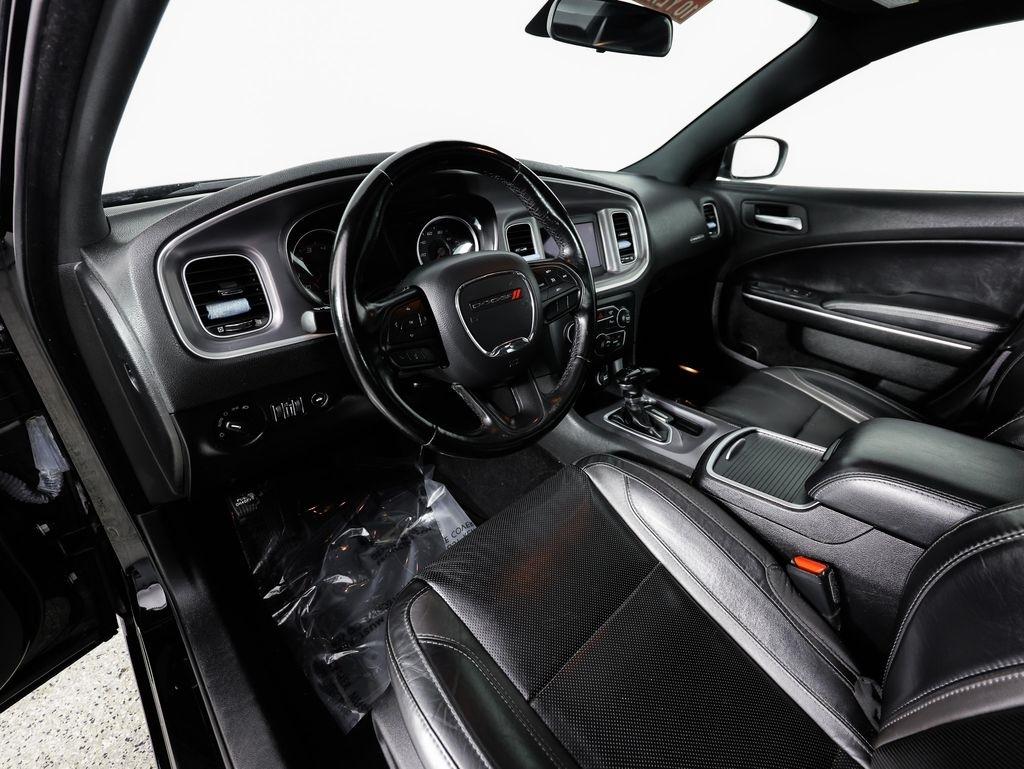 Dodge Charger SXT RWD 2022