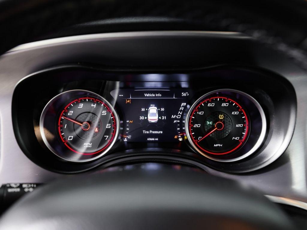 Dodge Charger SXT RWD 2022