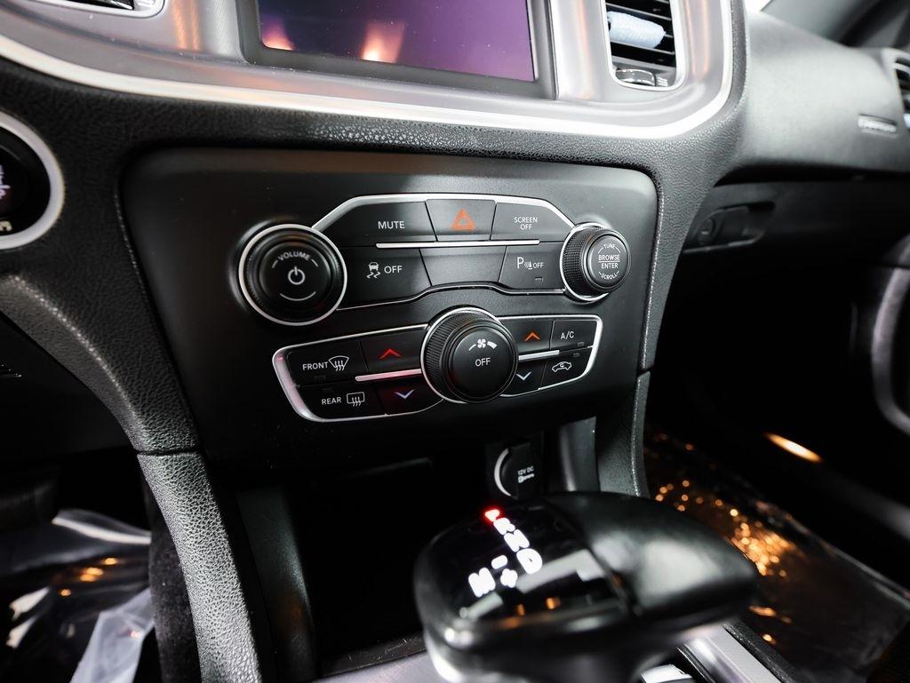 Dodge Charger SXT RWD 2022