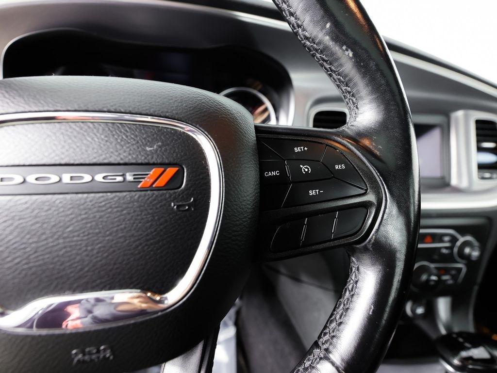 Dodge Charger SXT RWD 2022