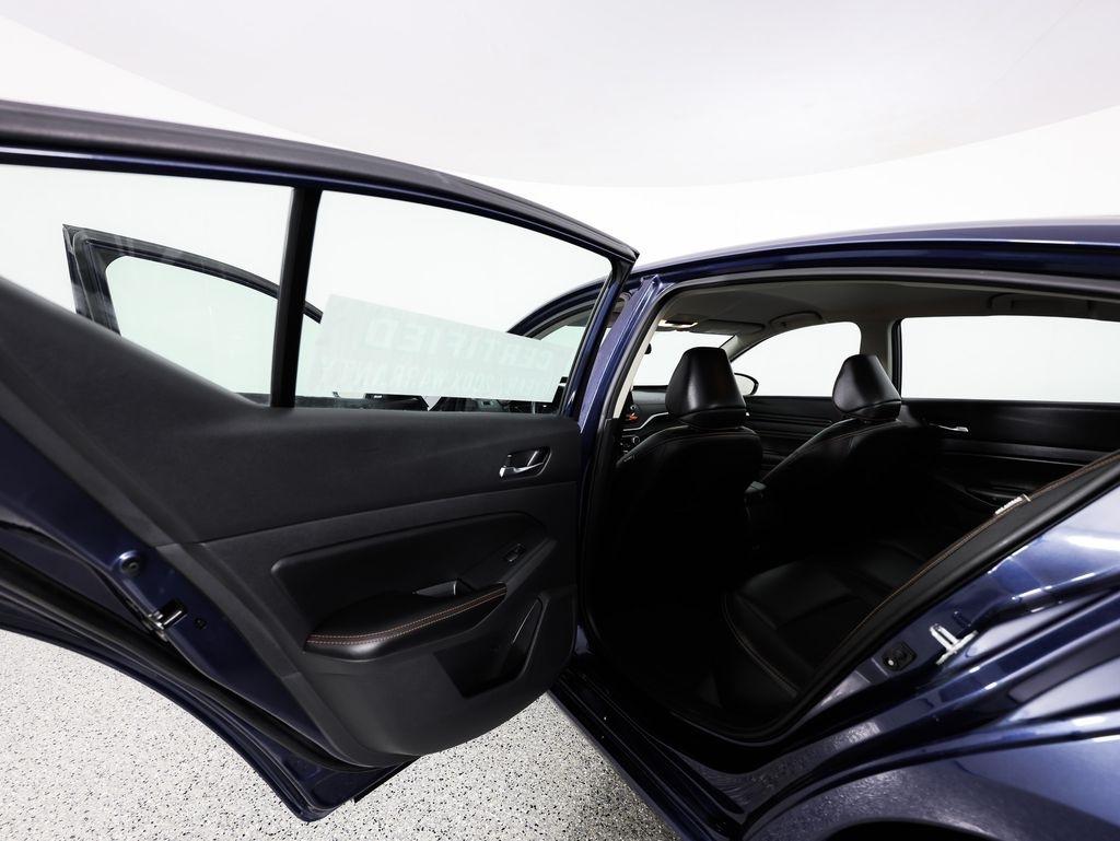 Nissan Altima 2.5 SR Sedan 2022