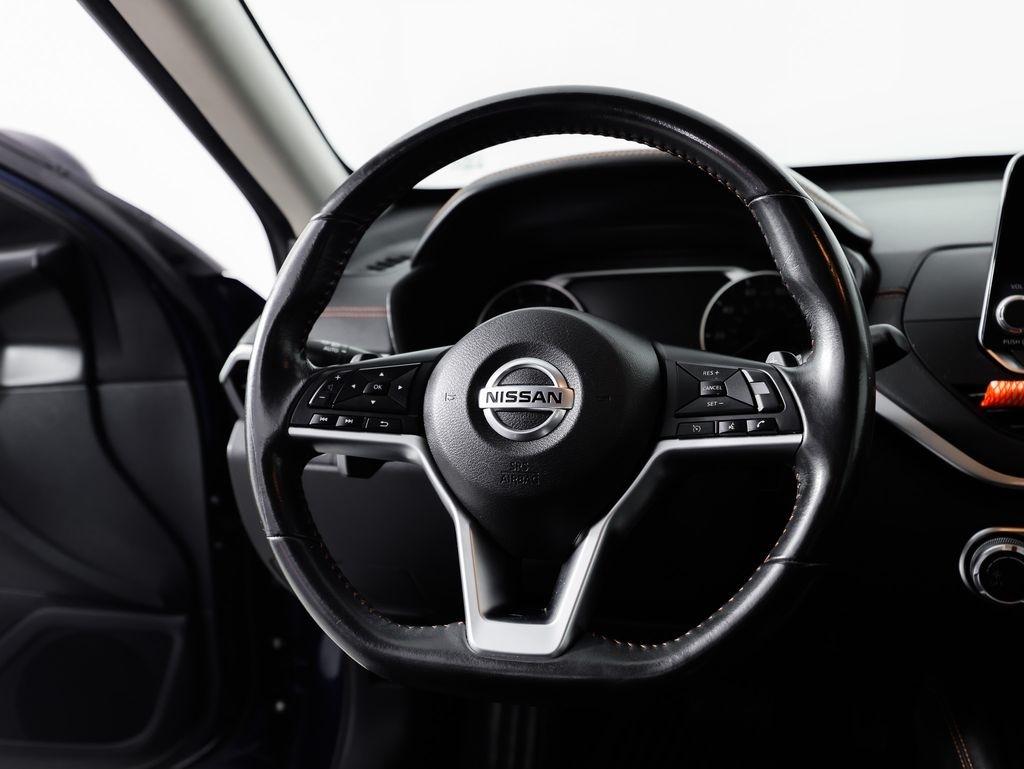 Nissan Altima 2.5 SR Sedan 2022