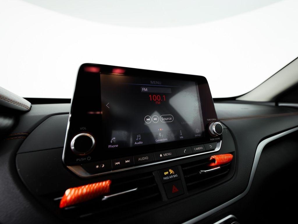 Nissan Altima 2.5 SR Sedan 2022