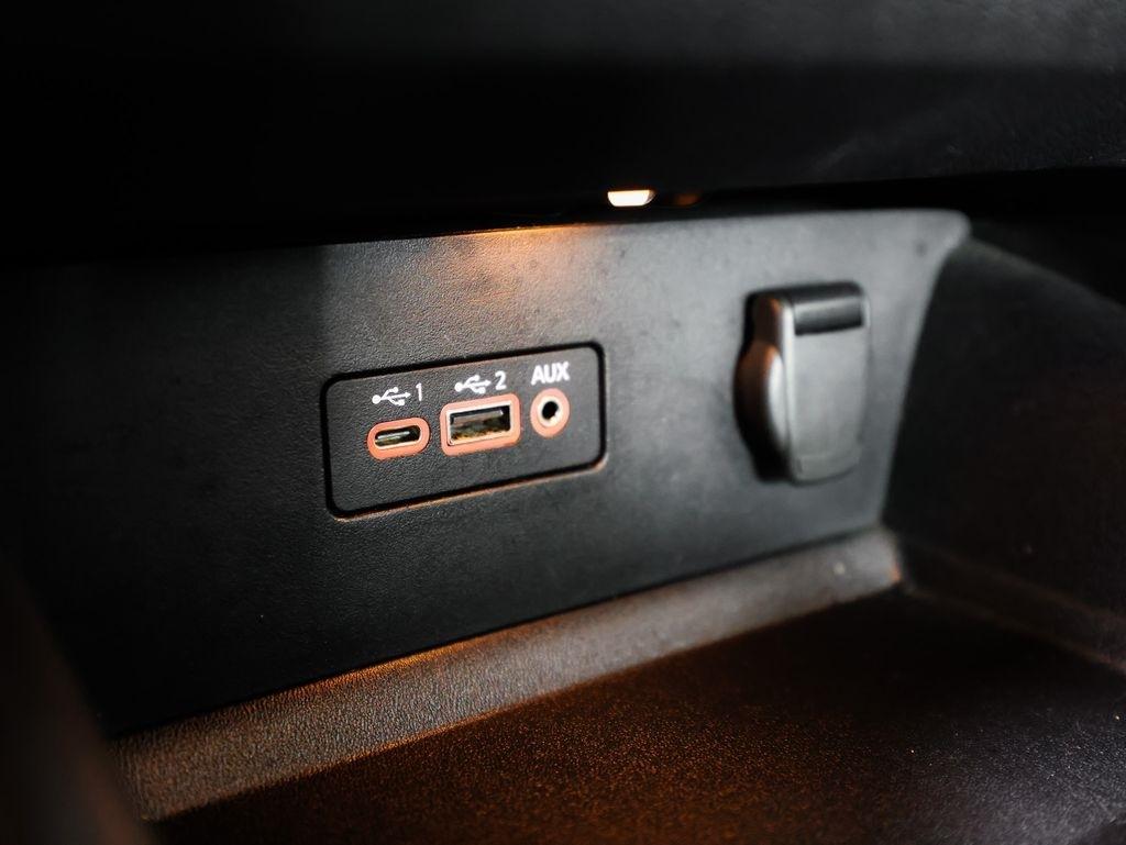 Nissan Altima 2.5 SR Sedan 2022