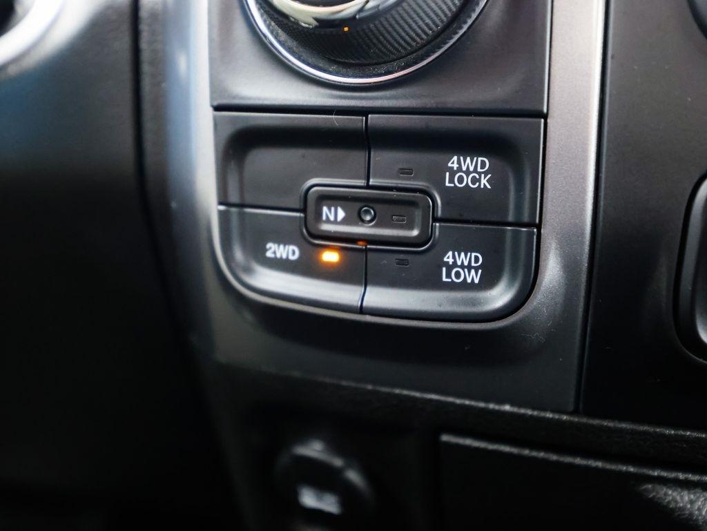 RAM 1500 Classic Warlock 4x4 Crew Cab 5'7" Box 2024