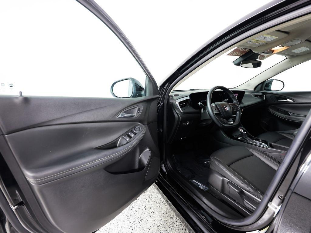 Buick Encore GX AWD 4dr Sport Touring 2024