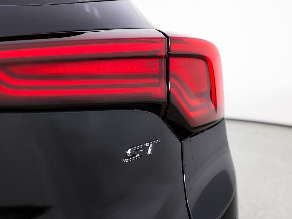 Buick Encore GX AWD 4dr Sport Touring 2024