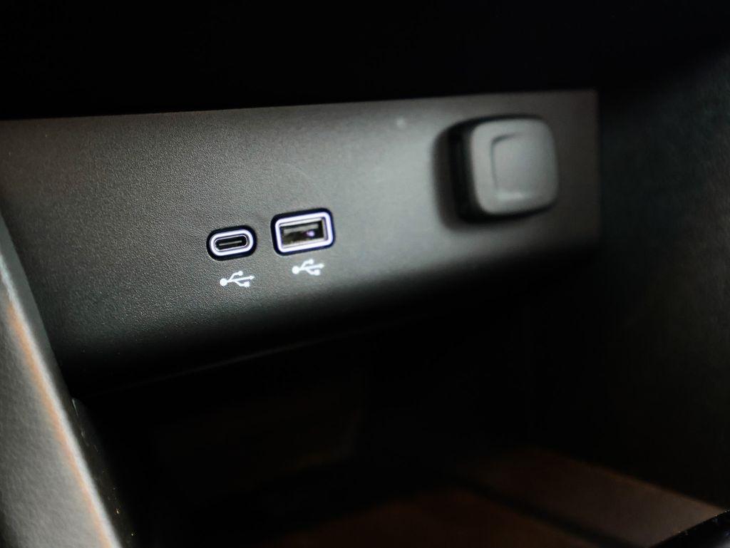 Buick Encore GX AWD 4dr Sport Touring 2024