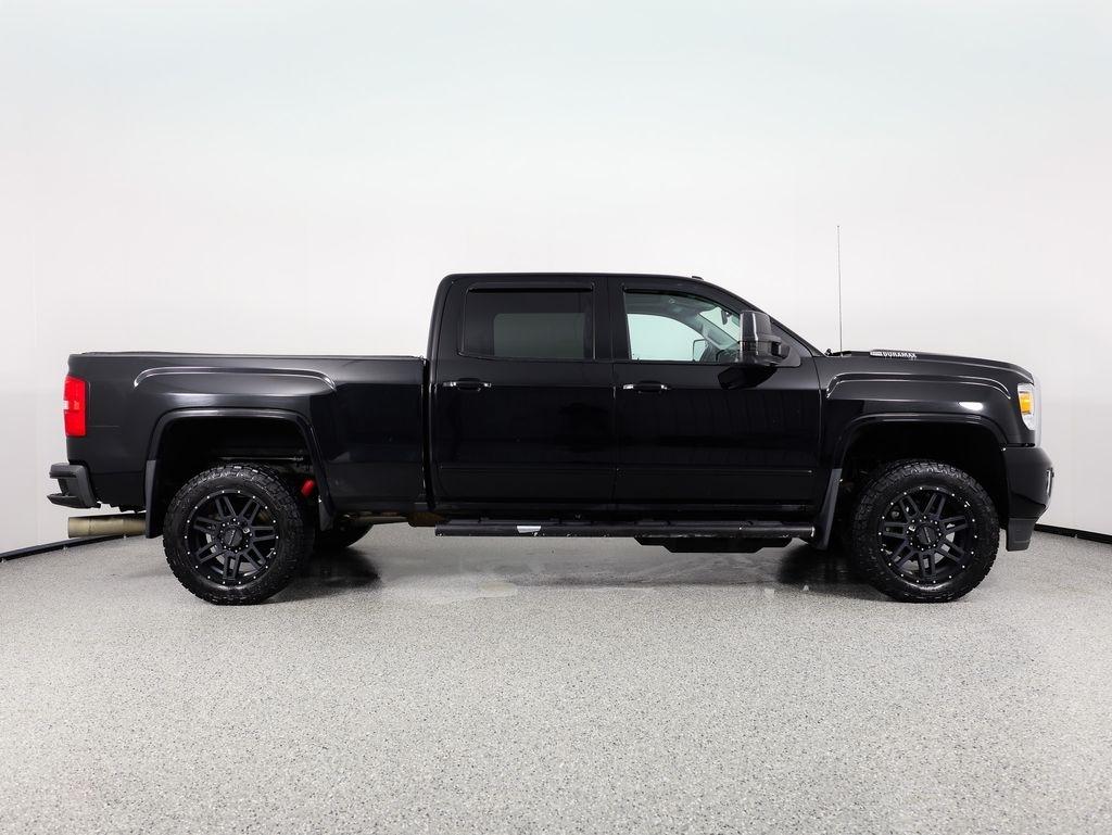 GMC Sierra 2500HD 4WD Crew Cab 153.7" Denali 2018