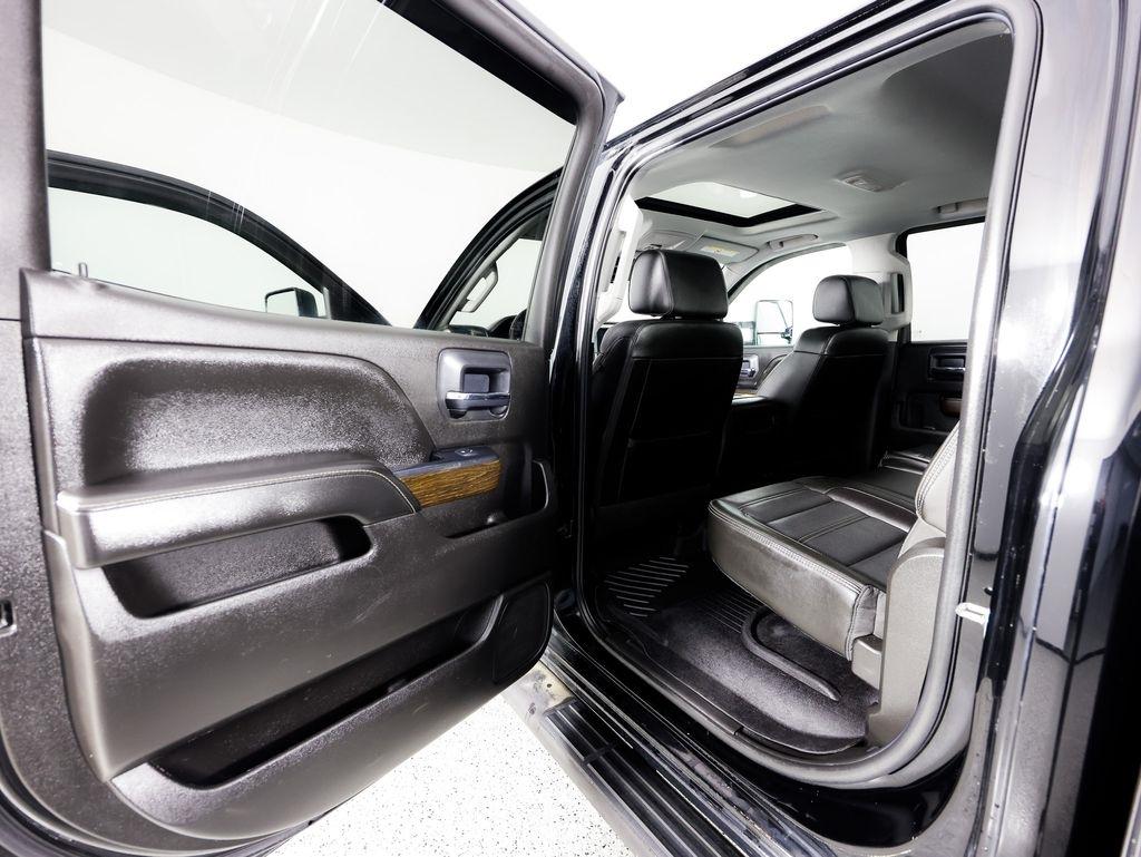 GMC Sierra 2500HD 4WD Crew Cab 153.7" Denali 2018