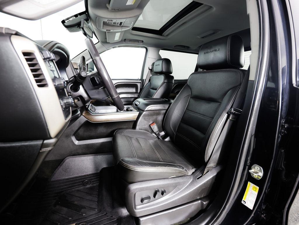 GMC Sierra 2500HD 4WD Crew Cab 153.7" Denali 2018