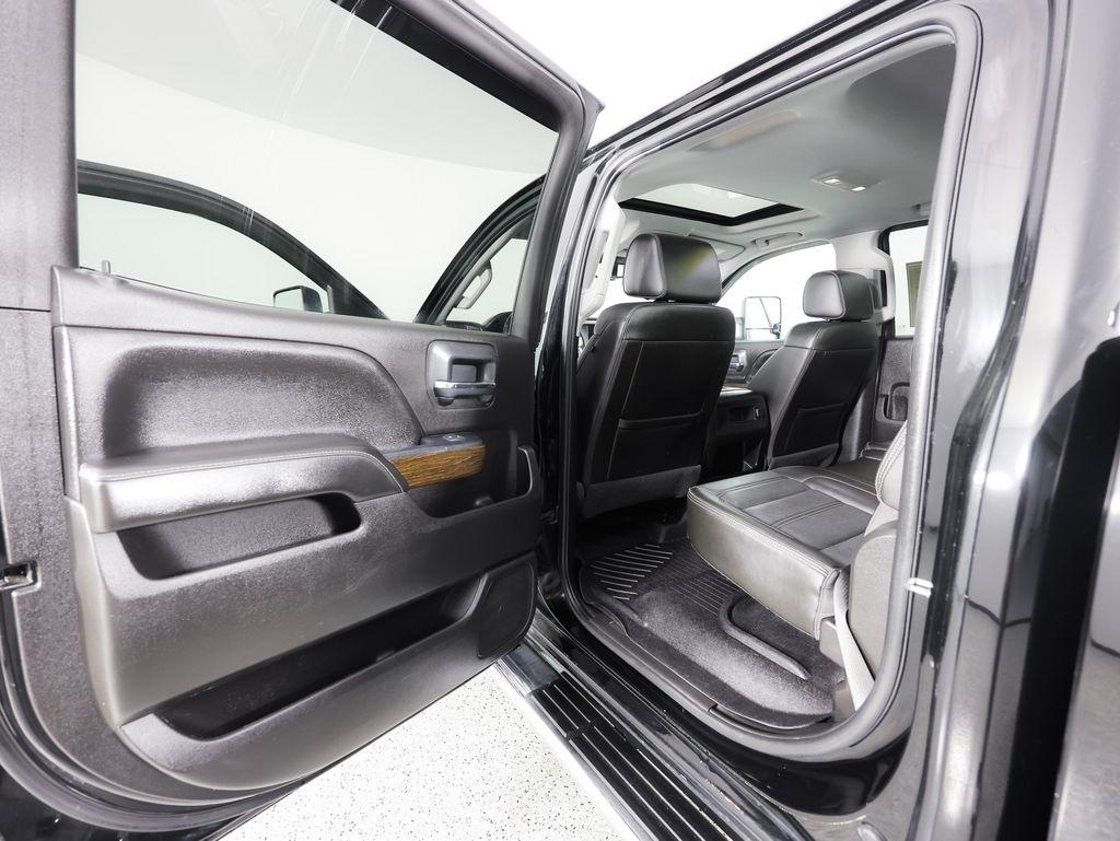 GMC Sierra 2500HD 4WD Crew Cab 153.7" Denali 2018