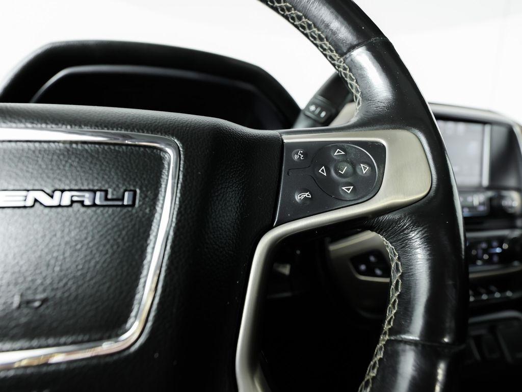 GMC Sierra 2500HD 4WD Crew Cab 153.7" Denali 2018