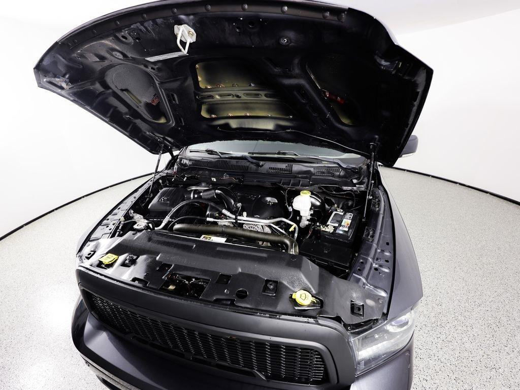 RAM 1500 Limited 4x4 Crew Cab 5'7" Box *Ltd Avail* 2018