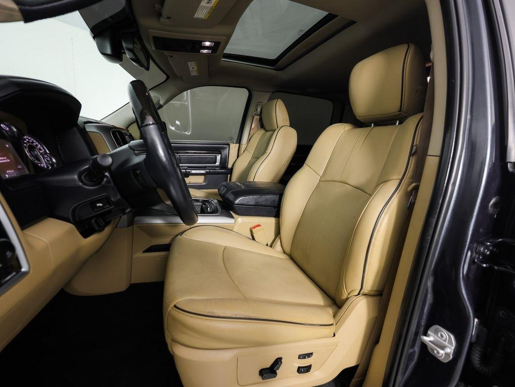 RAM 1500 Limited 4x4 Crew Cab 5'7" Box *Ltd Avail* 2018