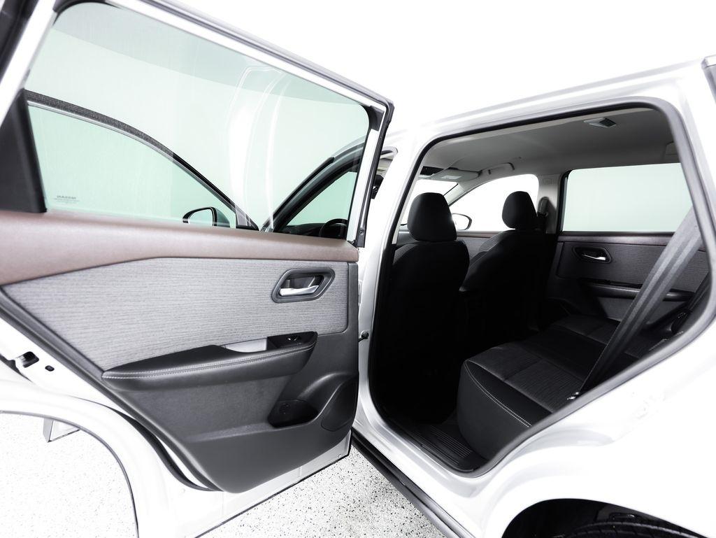 Nissan Rogue AWD SV 2022