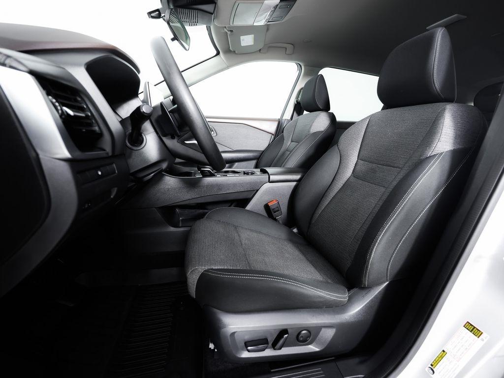 Nissan Rogue AWD SV 2022