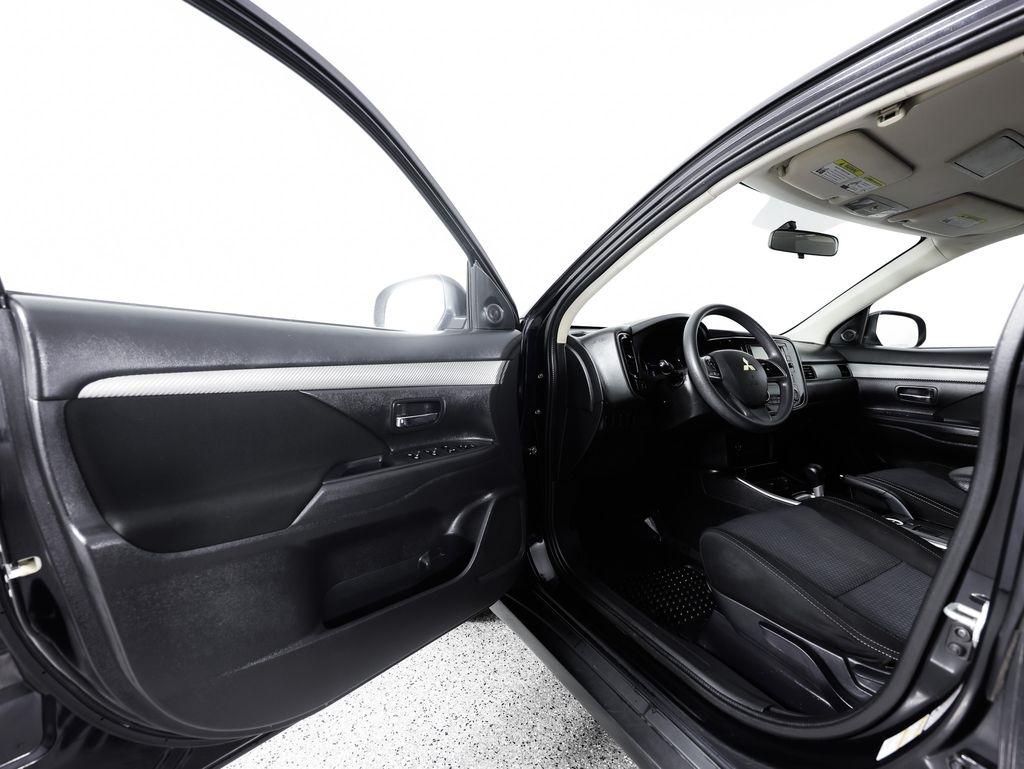 Mitsubishi Outlander SEL S-AWC 2018