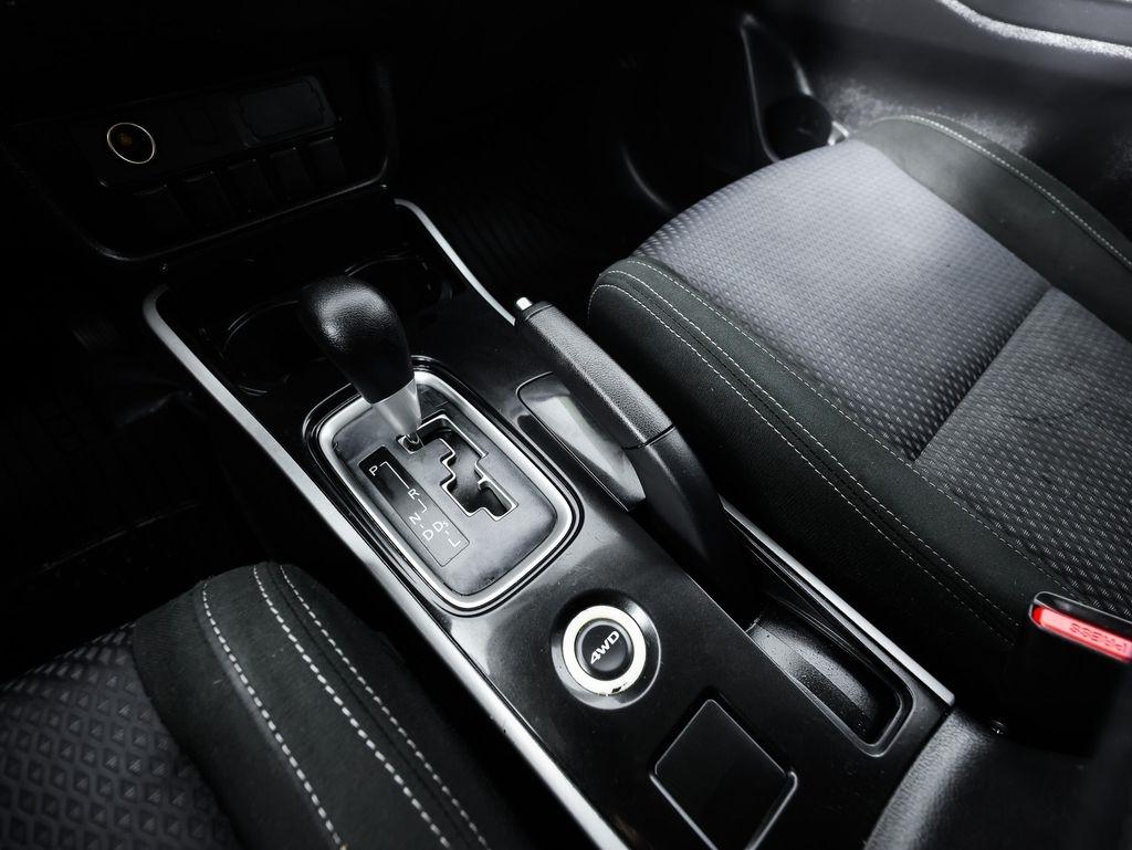 Mitsubishi Outlander SEL S-AWC 2018