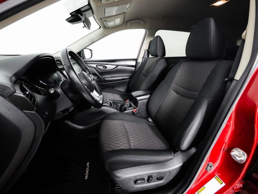 Nissan Rogue AWD SV 2020