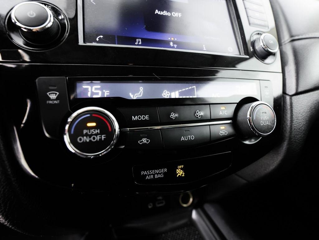 Nissan Rogue AWD SV 2020