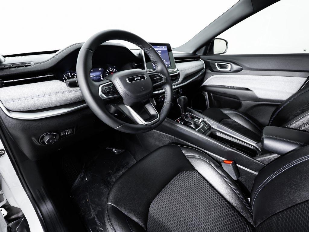 Jeep Compass Latitude 4x4 2025