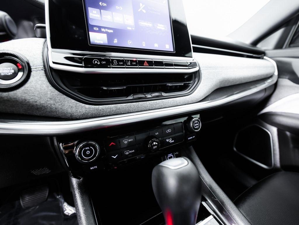 Jeep Compass Latitude 4x4 2025