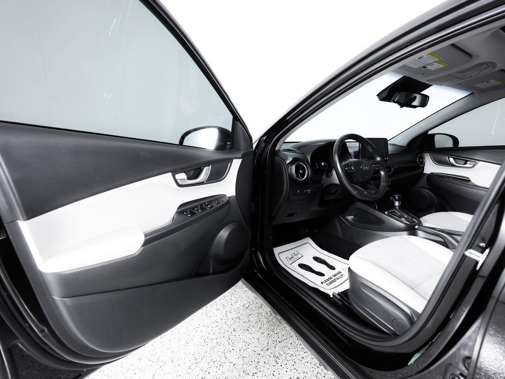 Hyundai Kona SEL Auto AWD 2022