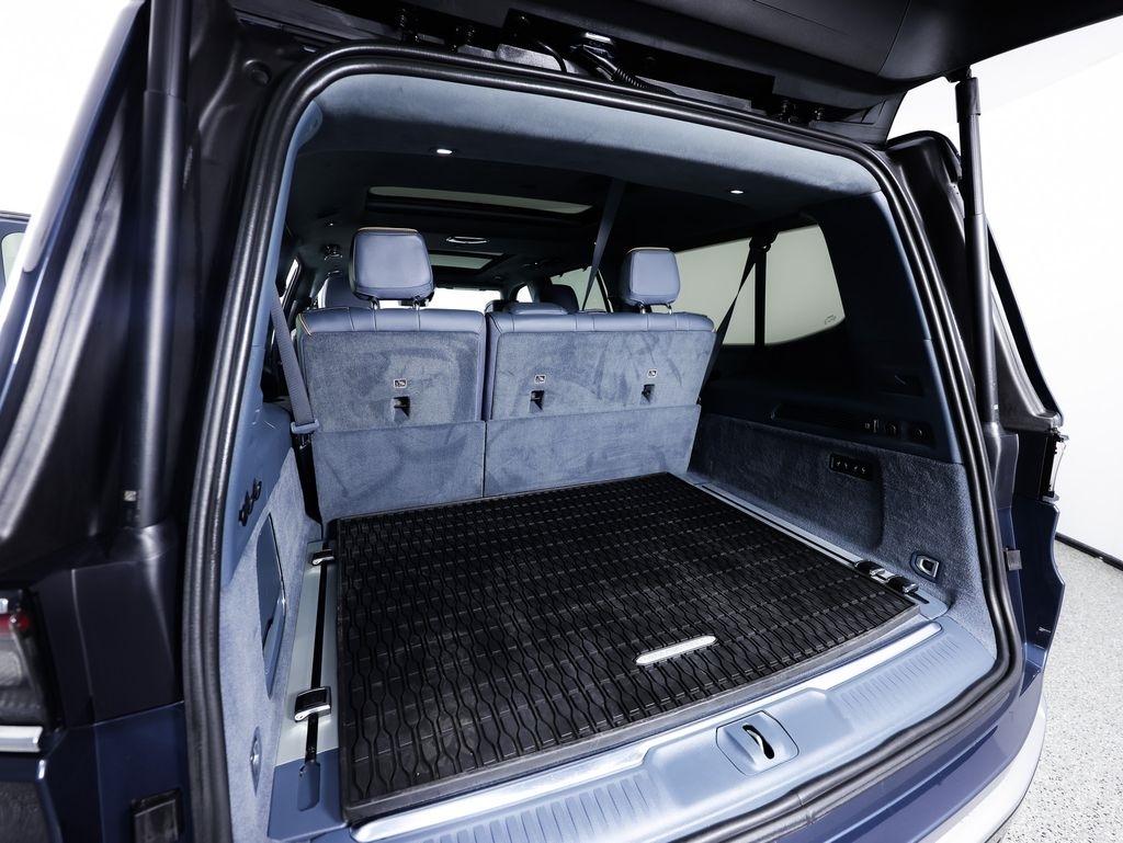 Jeep Grand Wagoneer L Series III 4x4 2024