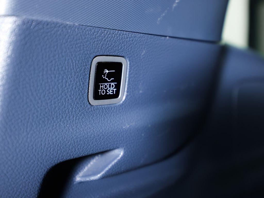 Jeep Grand Wagoneer L Series III 4x4 2024