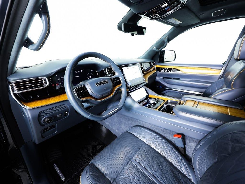 Jeep Grand Wagoneer L Series III 4x4 2024