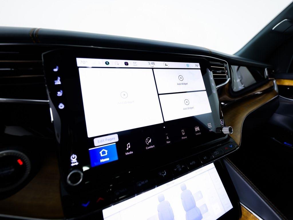 Jeep Grand Wagoneer L Series III 4x4 2024