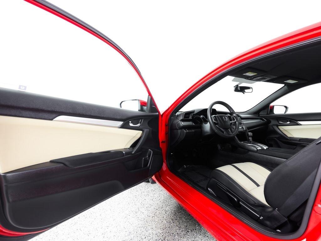 Honda Civic Coupe LX Manual 2017