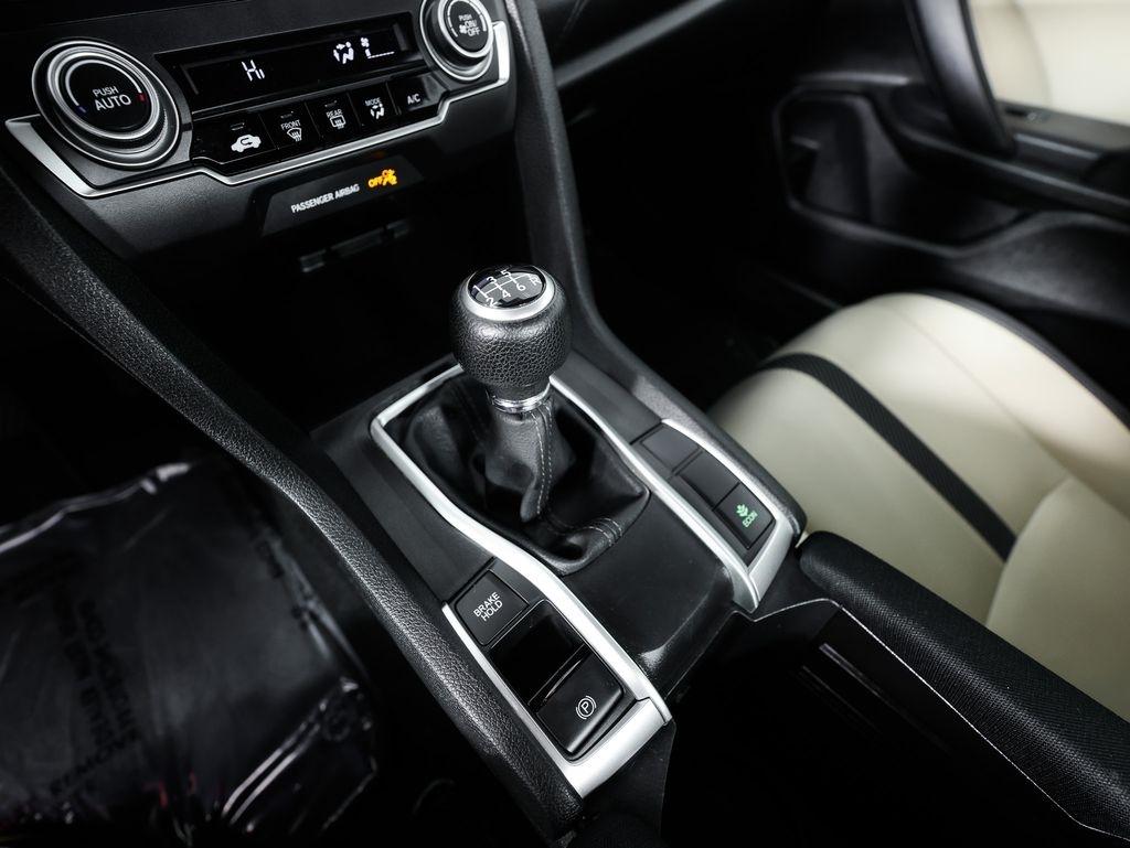 Honda Civic Coupe LX Manual 2017