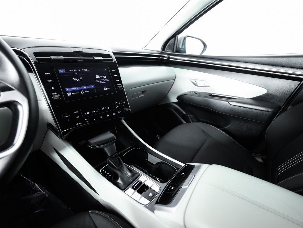 Hyundai Tucson SEL FWD *Ltd Avail* 2024