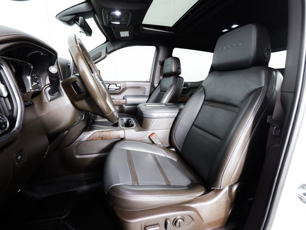 GMC Sierra 1500 4WD Crew Cab 147" Denali 2020