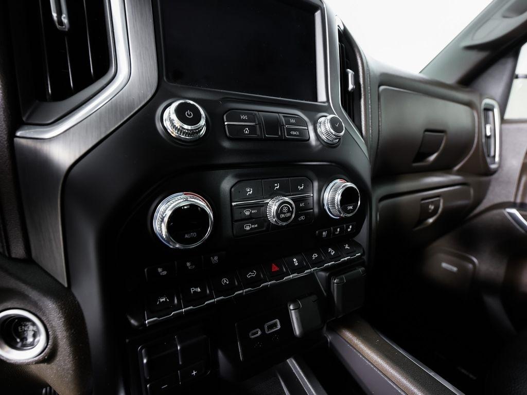 GMC Sierra 1500 4WD Crew Cab 147" Denali 2020