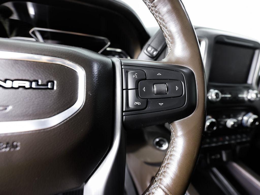 GMC Sierra 1500 4WD Crew Cab 147" Denali 2020