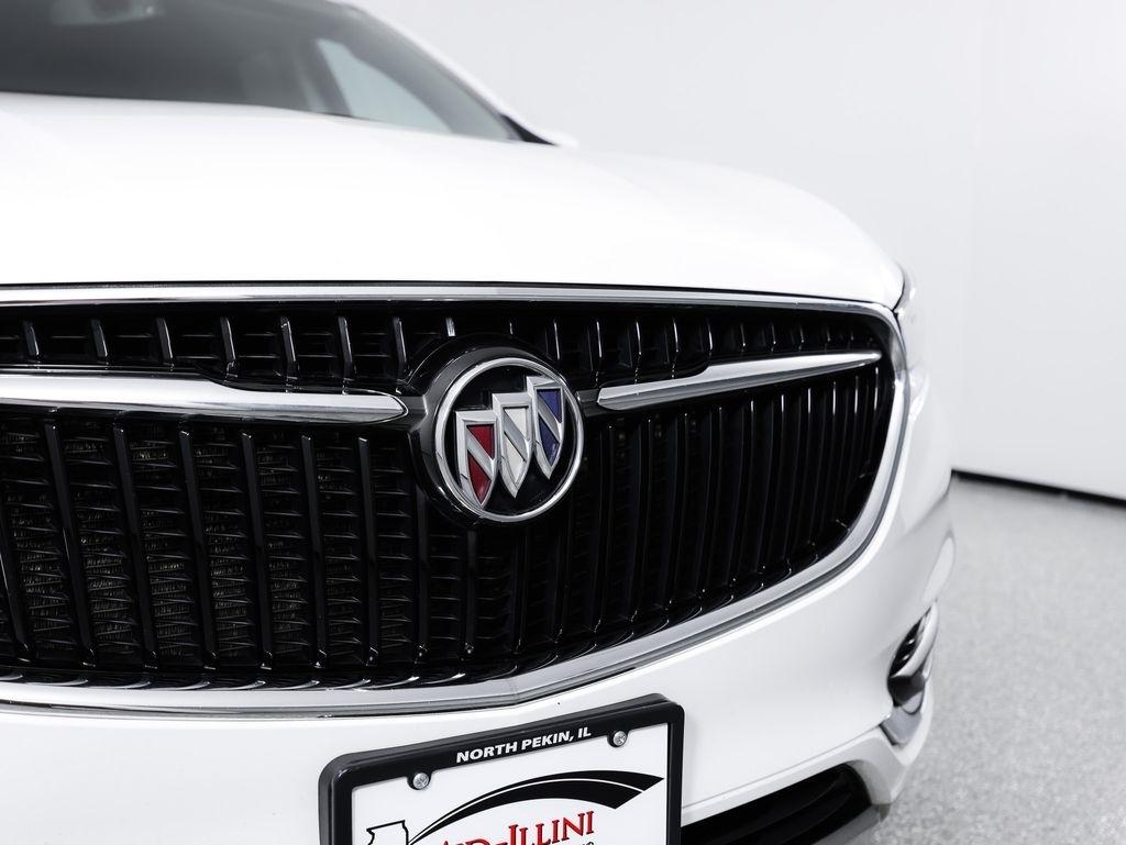 Buick Enclave FWD 4dr Essence 2021