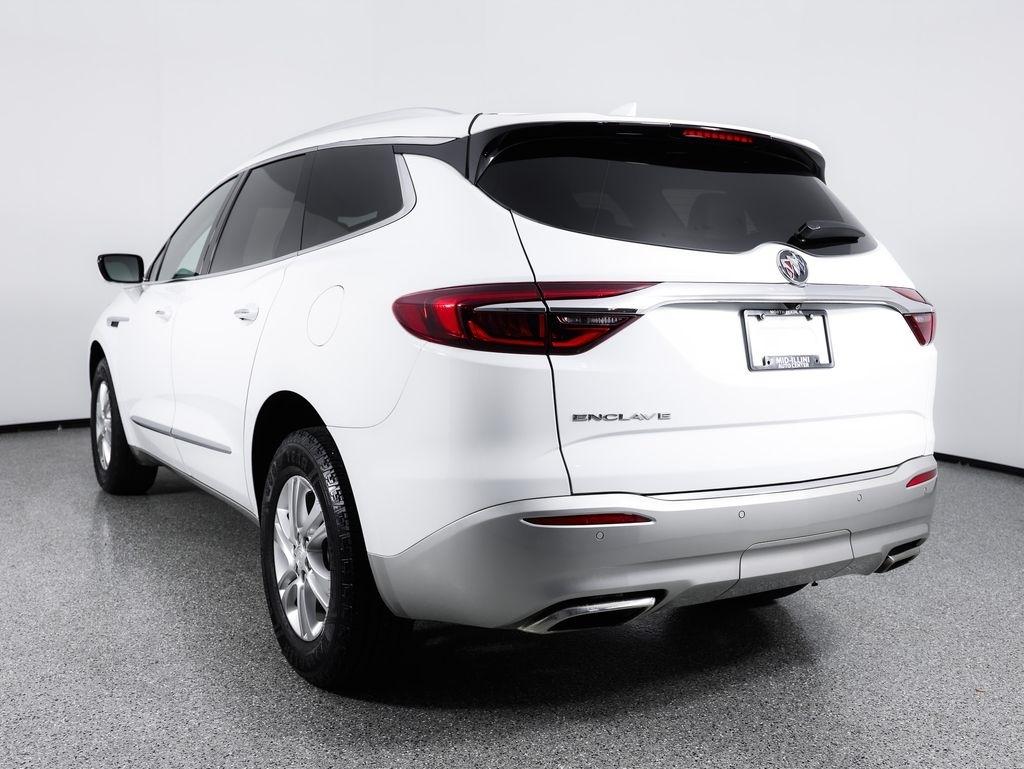 Buick Enclave FWD 4dr Essence 2021