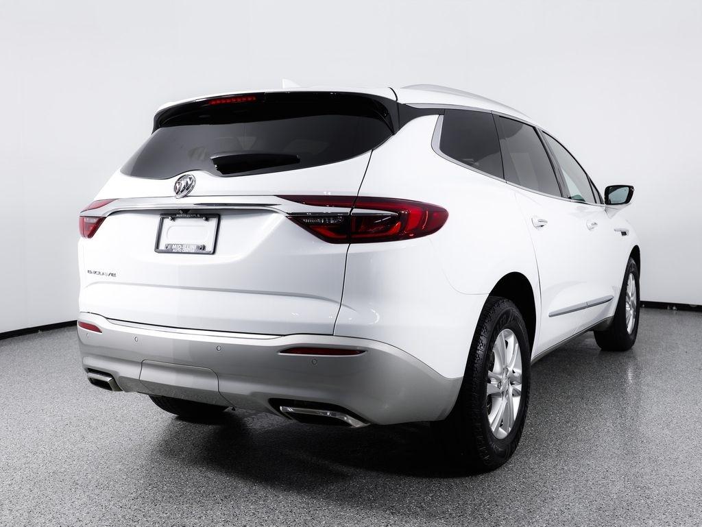 Buick Enclave FWD 4dr Essence 2021