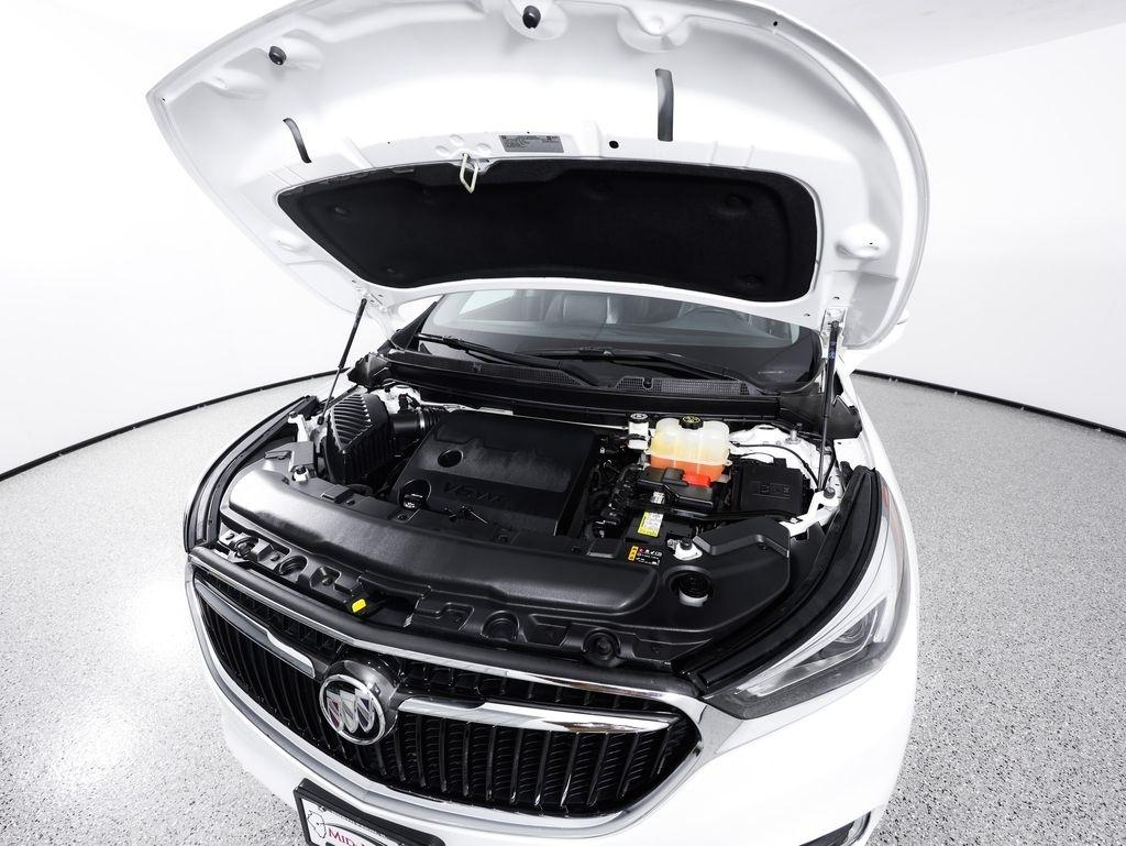 Buick Enclave FWD 4dr Essence 2021