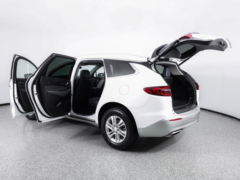 Buick Enclave FWD 4dr Essence 2021