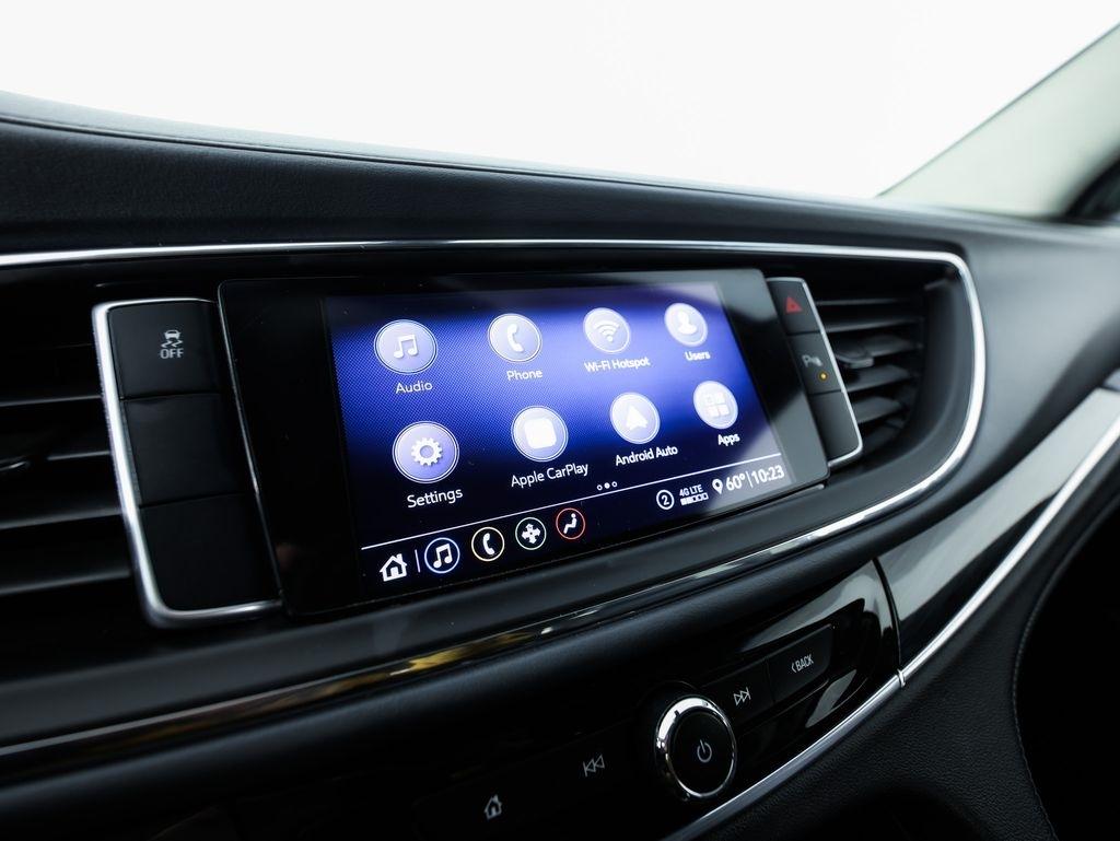 Buick Enclave FWD 4dr Essence 2021