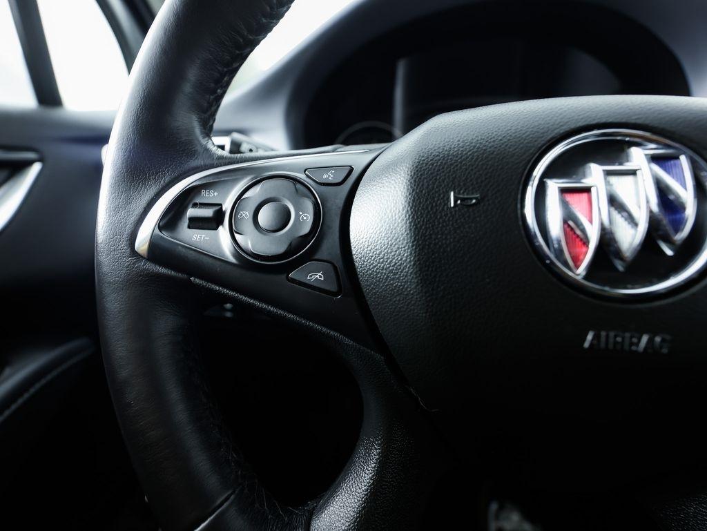 Buick Enclave FWD 4dr Essence 2021