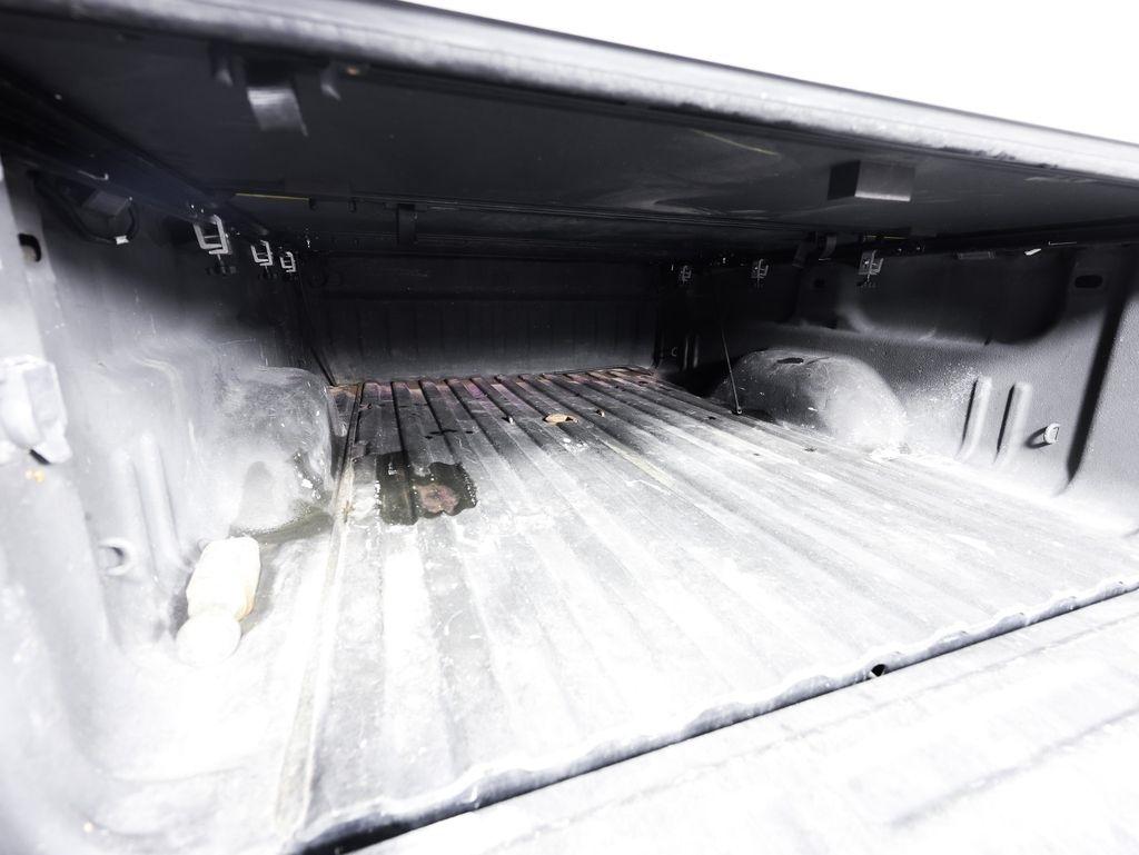 Chevrolet Silverado 2500HD Built After Aug 14 4WD Crew Cab 153.7" LTZ 2015