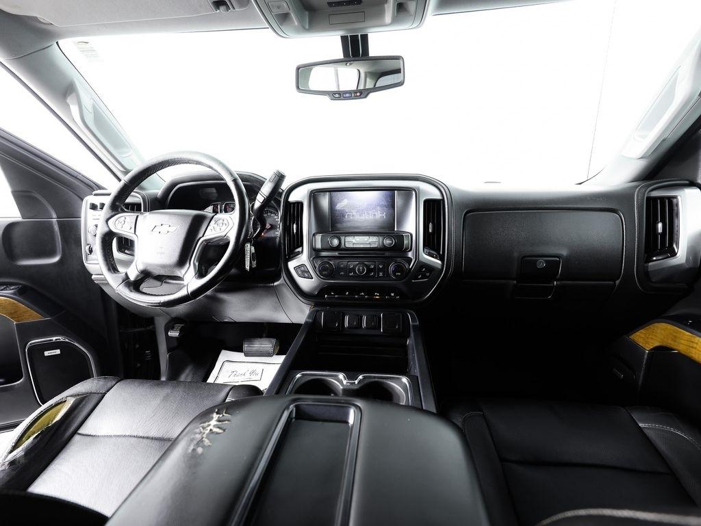 Chevrolet Silverado 2500HD Built After Aug 14 4WD Crew Cab 153.7" LTZ 2015